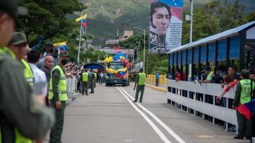 El primera camión de carga enviado por Venezuela llega a Colombia en cumplimento de la reactivación de las relaciones diplomáticas, económicas, sociales y políticas entre los países hermanos.      […]