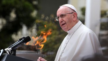 Papa Francisco        Guillermo Romero Salamanca «Estoy afligido por los recientes combates entre Azerbaiyán y Armenia. Expreso mi cercanía espiritual a las familias de las víctimas, y exhortó […]