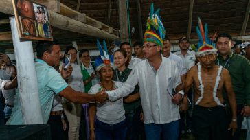 Petro en el Putumayo con los indígenas de la región.      Patricia Monsalve J. El presidente de la República, Gustavo Petro, propuso este sábado a la comunidad de Putumayo […]