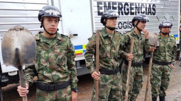 Desde las 6 a.m. los uniformados recogen las herramientas y salen a continuar con sus labores de limpieza, búsqueda y rescate.       Los cambios en las fuerzas militares […]