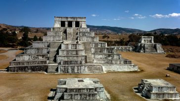 La cultura maya fue una  civilización mesoamericana  que se desarrolló Guatemala, Belice, México, Honduras y El Salvador  abarcando más de 300 000 km². Se destacó a lo largo de más de dos milenios en […]