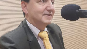 Luis Guillermo Troya     Guillermo Romero Salamanca Todavía era un adolescente cuando los directivos de Radio Sutatenza determinaron que la voz que identificaría a la poderosa estación, sería la […]