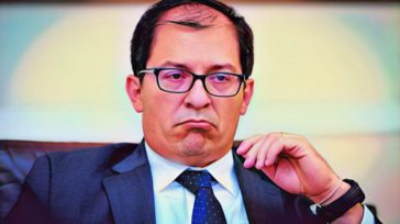 Francisco Barbosa, fiscal general de Colombia   FLIP El fiscal general, Francisco Barbosa, ha instaurado una narrativa peligrosa en contra de la prensa. En diversas ocasiones, Barbosa ha estigmatizado, minimizado […]