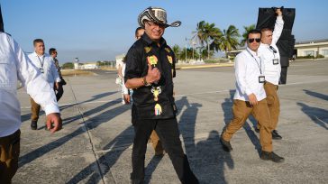 El presidente Petro en Barranquilla.      El presidente Gustavo Petro acompañado de la primera dama, Verónica Alcocer estuvieron en el Carnaval Suroccidente de Barranquilla, tradición que  lleva cerca de  […]