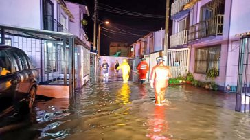 Torrenciales aguaceros han originado inundaciones.     Un operativo de ayuda a los damnificados  de los municipios de Gachancipá, La Calera, entre otros municipios de Cundinamarca adelanta el Gobernador, Nicolás García […]