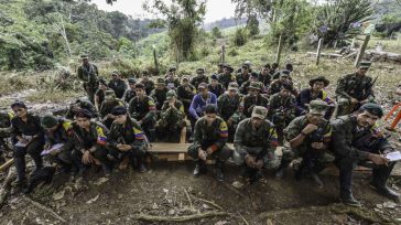 Miembros de las disidencias de las FARC que iniciarán negociaciones de paz con el Gobierno Nacional.    Cristina Nova J.  El presidente Gustavo Petro Urrego notificó al país que se «establecerá […]