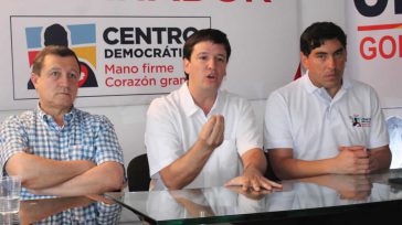 Germán Bahamón Jaramillo derrotado en la política,  correría  la misma suerte en la Federación Nacional de Cafeteros.     Gustavo Álvarez Gardeazabal El Porce Los uribistas, que habían hecho un hábil […]