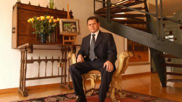 Carlos Mattos   El empresario Carlos Mattos, quien fue condenado por varios delitos se encuentra recluido en la cárcel de Cómbita en Boyacá, fue robado en la propia cárcel por algunos […]