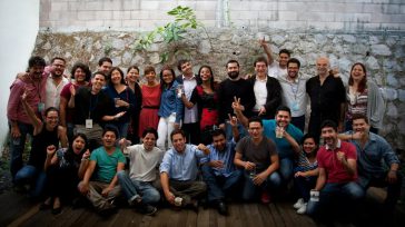 Equipo de El Faro junto a miembros de la Fundación Gabriel García Márquez para el Nuevo Periodismo Iberoamericano. El Faro   EFE San Salvador El Faro es considerado uno de los diarios […]
