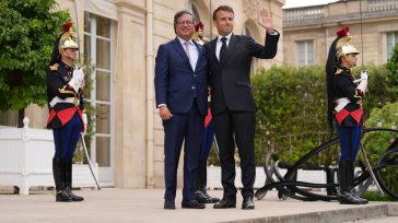 Presidentes Petro y Macron acuerdan impulsar propuesta sobre cambio de deuda pública por acción climática en la COP28.     Javier Sánchez Paris  El presidente Gustavo Petro Urrego sostuvo  una […]