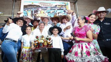 Desde Yopal, la Alcaldesa Mayor presentó oficialmente Joropo al Parque y sancionó el Acuerdo que lo institucionaliza como festival de Bogotá   En un acto simbólico que contó con la […]