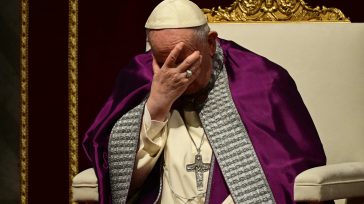  El papa Francisco alertó hoy de los riesgos de la desinformación, «uno de los pecados» actuales del periodismo con la «coprofilia» o «amor por el escándalo». En Colombia es frecuente […]