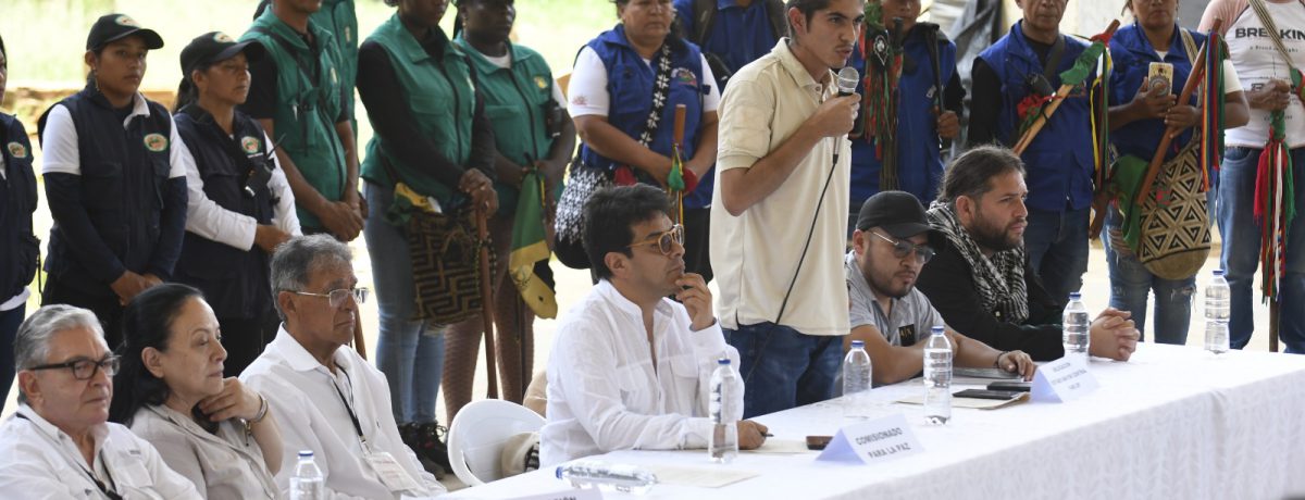 Uno de los negociadores de las FARC  anuncia el acuerdo. Suárez, Cauca Las delegaciones de paz del Gobierno del Cambio y el autodenominado ‘Estado Mayor Central’ de las disidencias de […]