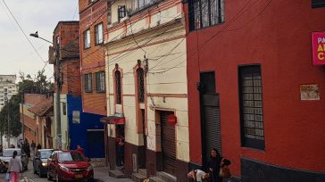Perros callejeros en los barrios populares de Bogotá.  Cecilia Amparo Camel J.  Los animales domésticos enfrentan una dura situación en Colombia. En la actualidad hay 3 millones de perros y gatos […]