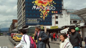 El primer homenaje de Bogotá al escritor, Nobel colombiano Gabriel García Márquez, con un grafiti de 8 pisos de altura en el centro de la ciudad  el 16 de abril […]