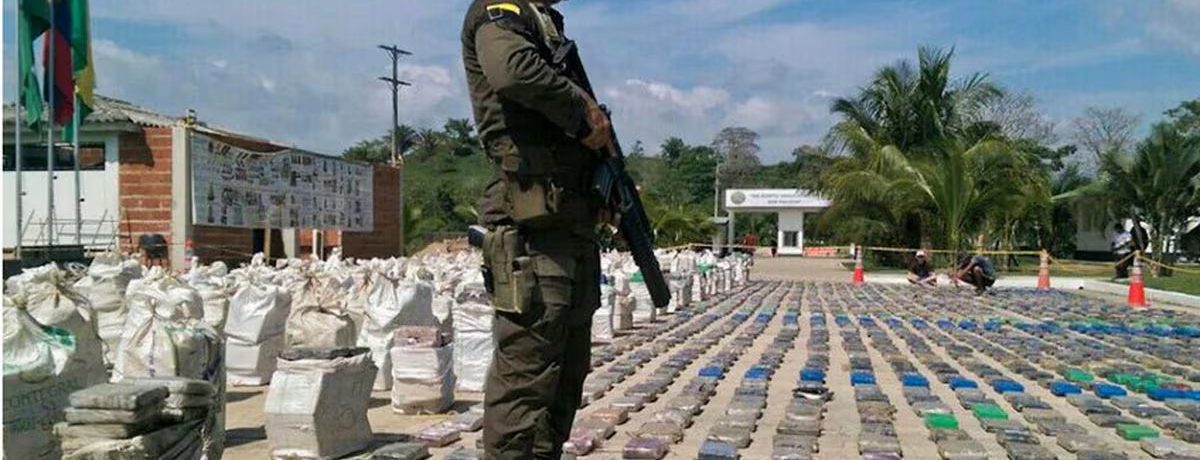 Cargamentos de toneladas de drogas son decomisados por la policía y las fuerzas armadas en Colombia en cumplimiento de las exigencias hechas por el presidente Petro.      Rafael Camargo […]
