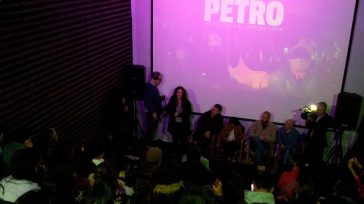 Así se vivió el estreno nacional del documental ‘Petro’ en Ciudad Bolívar     «Petro siempre logra congregar; aunque no esté de manera física, su nombre y su liderazgo siempre […]