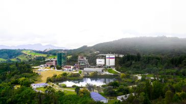 Planta Cemex Colombia, en Santa Rosa (La Calera,Cundinamarca) Cemex Colombia anunció  que, en su planta Santa Rosa (La Calera, Cundinamarca), el 90% del agua requerida para la producción de cemento […]