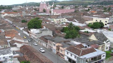 Buga Valle del Cauca Gustavo Álvarez Gardeazál  El Porce Buga es reconocida como la única ciudad provinciana que le ha dado 34 ministros a la república. También es foco de […]