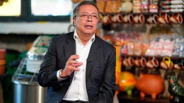 Gustavo Petro Urrego, presidente de Colombia      «Durante mi campaña prometí impulsar un cambio para nuestro país. Un cambio para hacer de Colombia una potencia mundial de la vida». […]