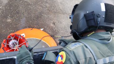 Unidades de la Fuerza Aérea de Colombia atendiendo los incendios en Cali.      Jair López  Para mitigar el grave panorama que se vive al oeste de Cali por el […]