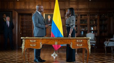 Kandya Gisella Obezo Casseres asume como viceministra de Asuntos Multilaterales El ministro de Relaciones Exteriores, Luis Gilberto Murillo, posesionó a la nueva viceministra de Asuntos Multilaterales, Kandya Gisella Obezo Casseres, […]