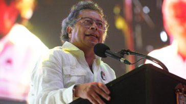 El presidente Petroen la instalación de la Zona Verde de la COP16  El presidente Gustavo Petro manifestó que los gobernantes y las cumbres climáticas fracasaron en la tarea de detener […]