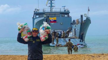 La Armada Nacional ha transportado buena parte de la ayuda humanitaria.       El Gobierno nacional ha distribuido en menos de una semana 180 toneladas de ayuda humanitaria en […]