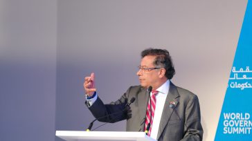 Petro defendió, ante los medios, la necesidad de un plan mundial para enfrentar la crisis climática y regular la Inteligencia Artificial (IA). Al término de su intervención en la plenaria [&hellip;]