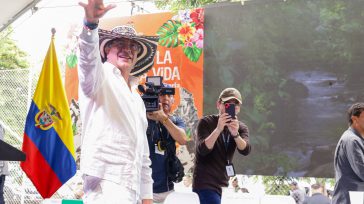 El gobierno Petro, anuncia un remate de la administración logrando cumplir la mayoría de promesas realizadas durante la campaña, Para ello, hizo una recomposición del gobierno.