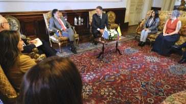 Yamandú Orsi, presidente de Uruguay recibió a su homólogo de Colombia, Gustavo Petro Urrego. &nbsp; Los presidentes de Uruguay, profesor Yamandú Orsi, y Colombia, Gustavo Petro Urrego, se reunieron  en [&hellip;]