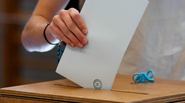 El gobierno no aguantó el saboteo de la oposición en el Congreso y convocó al pueblo colombiano a que se pronuncie sobre las reformas laboral y de Salud. 