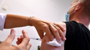 La vacunación es una estrategia clave para prevenir brotes y controlar la transmisión del virus. &nbsp; Andrea Miranda J.  El Ministerio de Salud trabaja de la mano con autoridades locales [&hellip;]