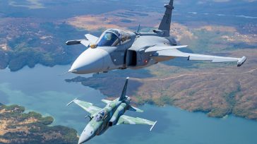 Los Saab 39 Gripen son cazas multirrol de avanzada tecnología, actualmente en servicio en varios países, incluido Brasil, lo que facilitaría la cooperación regional en términos de mantenimiento y entrenamiento. [&hellip;]