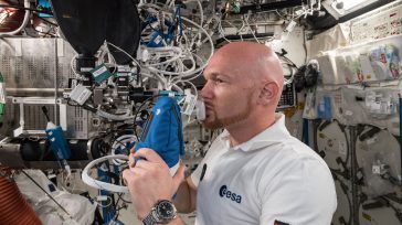 El laboratorio espacial es un foro de innovación y descubrimiento, pero también es escenario donde el conocimiento sensible se guarda con celo.