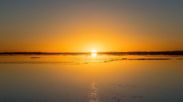 El salar de Uyuni es una de las más importantes reservas de litio  del mundo e igualmente cuenta con importantes cantidades de  potasio,boro y magnesio. ​ &nbsp;