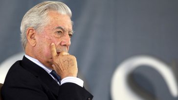 Mario Vargas Llosa(Q.E.P.D.)  Gustavo Álvarez Gardeazábal El Porce La semana anterior ,cuando se supo de la muerte a los 89 años de Mario Vargas Llosa, explotó mi volcán de admiración […]