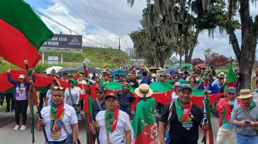 En Bogotá tanto al alcalde Galán como algunos habitantes que siguen mirando a los indios como los miraban los españoles cuando llegaron a la sabana en 1536. Gustavo Álvarez Gardeazábal […]