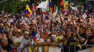 Oposición Señalada por Voto Fantasma en Senado tras Evento de Petro en Barranquilla Javier Sánchez  Una sesión crucial en el Senado de la República para la elección de un nuevo [&hellip;]