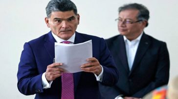 El Procurador General de la Nación, Gregorio Eljach Pacheco, le propuso al presidente de la República, Gustavo Petro liderar un frente común para enfrentar el «insoportable» deterioro del orden público [&hellip;]