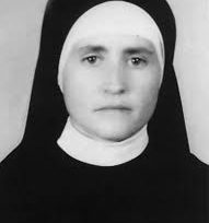 María Inés Arango Velásquez, Beata Tumba de la hermana,María Inés Arango Velásquez está juntas en la catedral de Coca, Ecuador.     Hernán Alejandro Olano García La primera decisión del […]