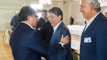 ¿Amigos o enemigos?  &nbsp; &nbsp; Javier Sánchez Una tormenta de acusaciones sacude el panorama político colombiano, donde el gobierno del presidente Gustavo Petro enfrenta señalamientos de una presunta estrategia coordinada [&hellip;]