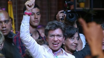 Claudia López en campaña algunos seguidores la comparan con Claudia Sheinbaum,presidenta de México. &nbsp; Claudia López vs. Vicky Dávila: La Guerra de Titanes Que Divide a Colombia. &nbsp; &nbsp; Javier [&hellip;]