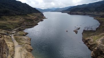 El Páramo de Chingaza es un ecosistema de alta montaña ubicado en la Cordillera Oriental de los Andes colombianos, fundamentalmente en Cundinamarca. Es una reserva hídrica vital que abastece de […]