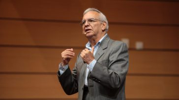 Ricardo Bonilla González, exministro de Hacienda     Bogotá, Colombia. La Fiscalía General de la Nación anunció este martes, 3 de junio de 2025, la imputación de cargos contra el […]