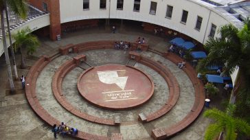   Gustavo Álvarez Gardeazábal El Porce Hoy cumple 80 años de fundada la Universidad del Valle donde me eduqué, donde fui profesor y después Honoris Causa. Pocos deben recordar que […]