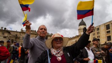 «Alguien se le debe medir a esa batalla pacífica. Solo basta que nos demuestre que este país no se ha acabado y que así le sequen sus pozos de petróleo […]