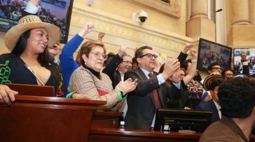 La plenaria del Senado colombiano aprobó la Reforma Pensional el 23 de abril de 2024, en su cuarto y último debate legislativo. Primicia Diario La reforma pensional, uno de los [&hellip;]