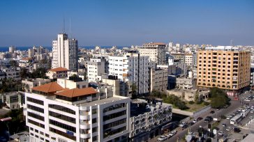 La que alguna vez fue la moderna ciudad de Gaza ha sido reducida a escombros tras los intensos bombardeos de Israel. Lo que quedaba de su infraestructura y vida urbana [&hellip;]