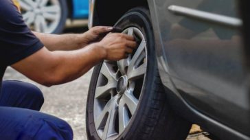 Mimillo salía él mismo con sus secretarios a desinflar las llantas de los carros mal parqueados metiéndoles un chuzo a los gusanillos de entonces. Gustavo Álvarez Gardeazábal El Porce Mimillo […]